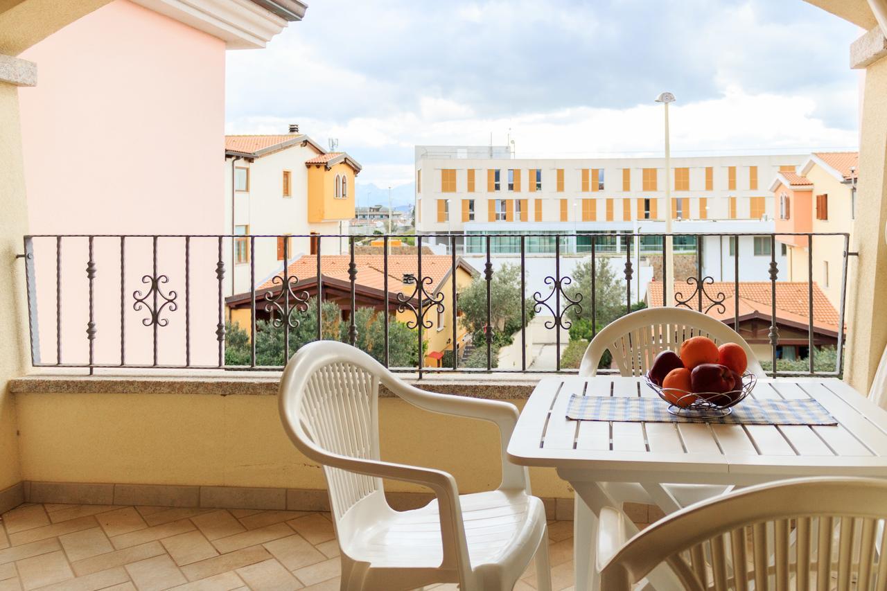 Sanpietroburgo 22 Apartment Олбия Екстериор снимка